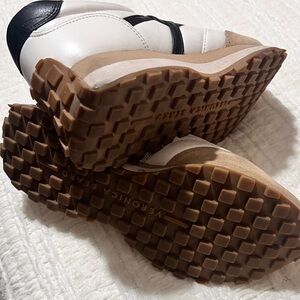 Veronica Beard Low Stylish White and Black women sneakers